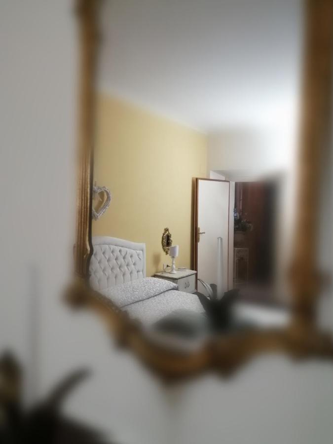 La Bouganville E Il Gelsomino Пиетрасанта Екстериор снимка